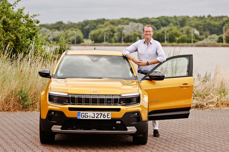 Christopher Rux spricht für Jeep und Citroen