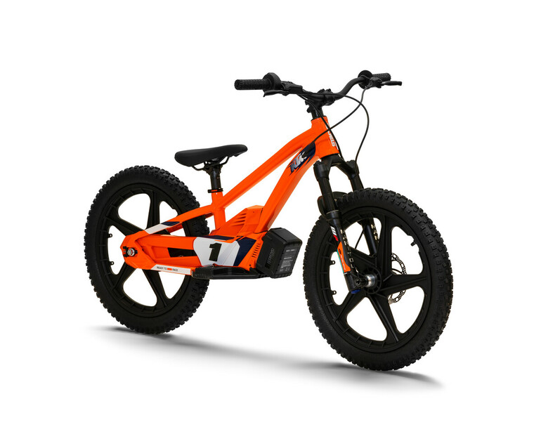 KTM: E-Laufräder SX-E 1.12 bis 1.20 - Nun auch für Teens KTM: E-Laufräder SX-E 1.12 bis 1.20 - Nun auch für Teens