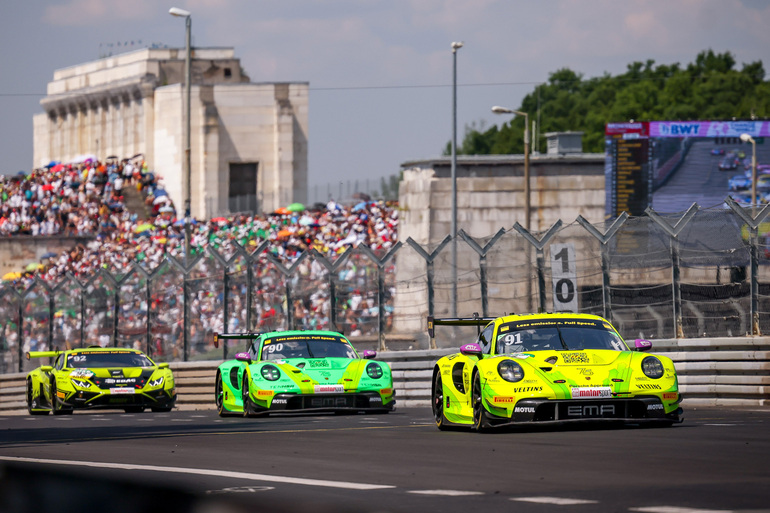 DTM-Reifen: Schwarz, rund, schnell