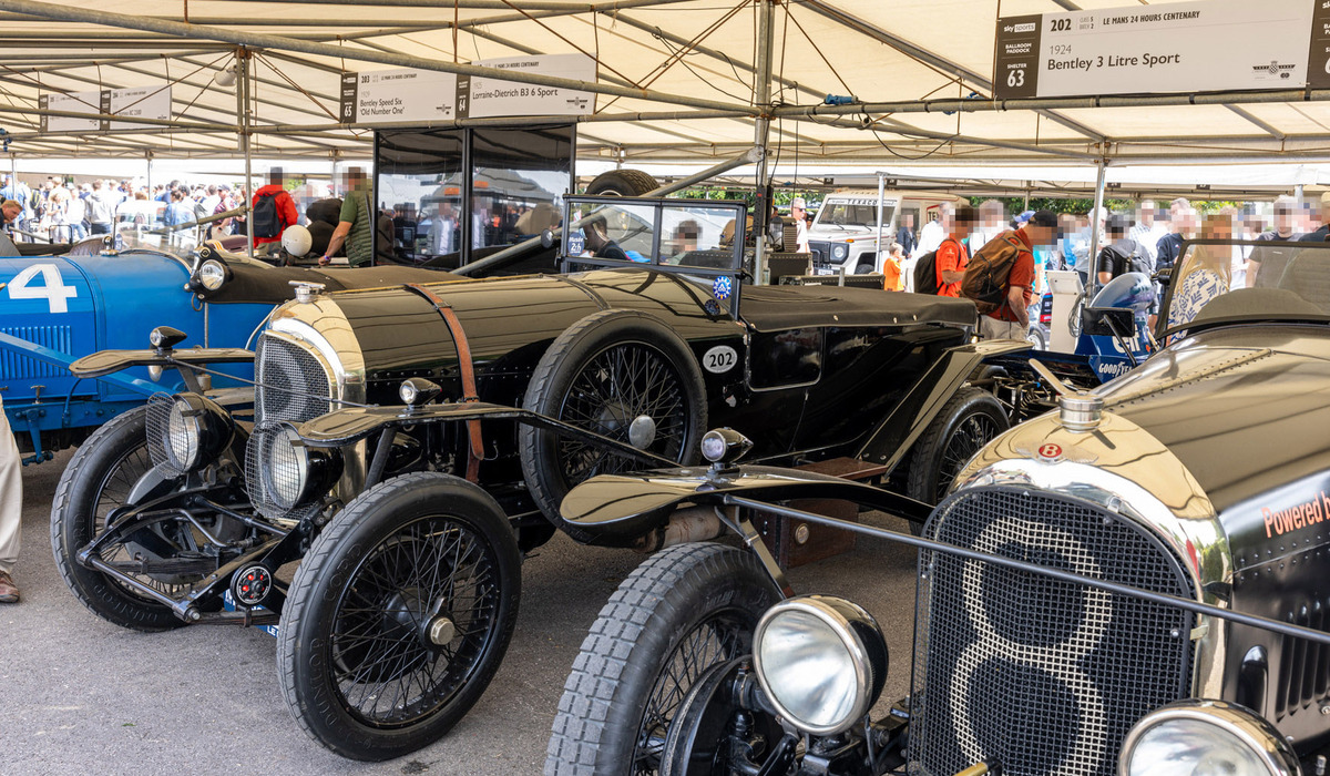 mid Goodwood - Für Oldtimerfreunde gab es auch reichlich zu sehen. Mike Neumann / mid