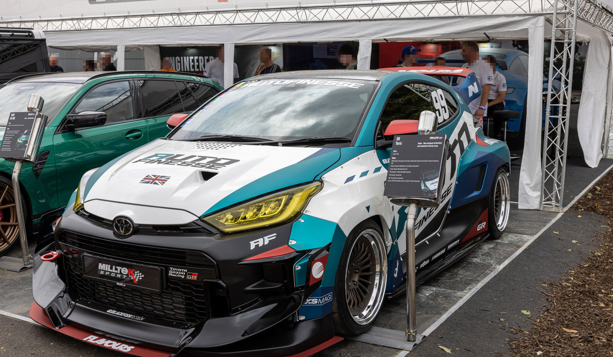 mid Goodwood - Bei den Kollegen von Milltek (Abgasanlagen) finden wir diesen