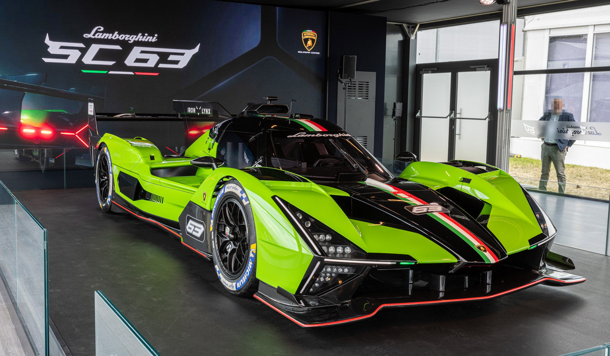 mid Goodwood - Der Lamborghini SC63 ist der Prototyprennwagen aus der Le Mans Daytona hybrid (LMDh) Hypercar-Fahrzeugklasse. Mike Neumann / mid