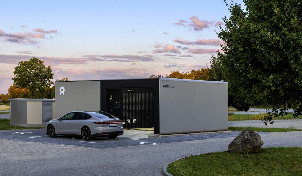 mid Groß-Gerau - Auch die PSS in Regensburg ist für bis zu 312 Batterieaustauschvorgänge pro Tag ausgelegt. Nio