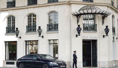 Ein DS 9 E-Tense für das Restaurant La Tour d'Argent