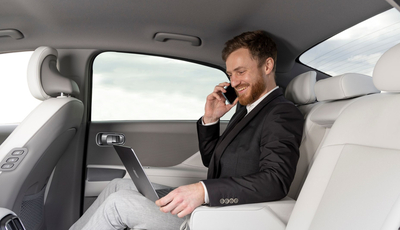 Auto als Büro für unterwegs