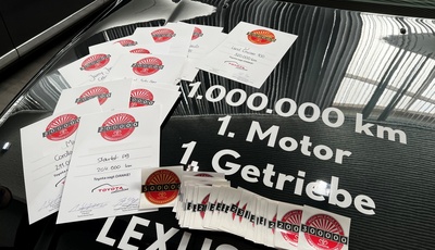 Die Toyota Collection feiert Kilometer-Könige