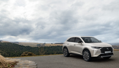 Neues gepanzertes Fahrzeug DS 7 Vauban