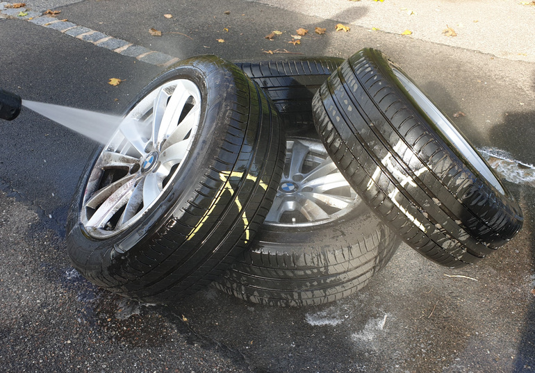 Tipps zum Wechsel von Sommer- auf Winterreifen