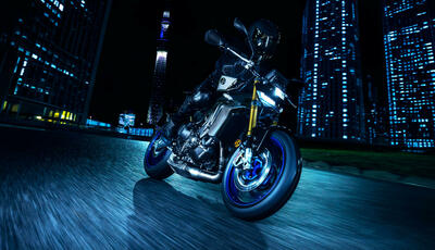 Yamaha Hyper Naked Bike MT-09