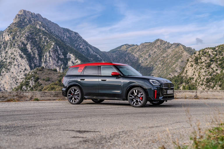 Mini baut Multitalent John Cooper Works Countryman