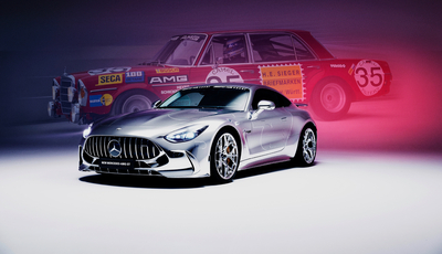 Mode im Stil des Mercedes 300 SEL 6.8 AMG