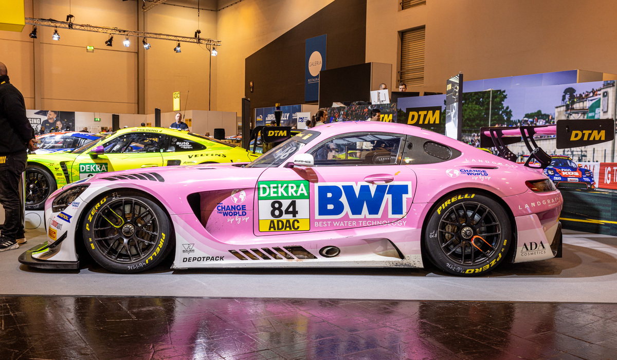 mid Essen - Dieser SLS AMG GT3 hat leider keine Straßenzulassung. Mike Neumann / mid