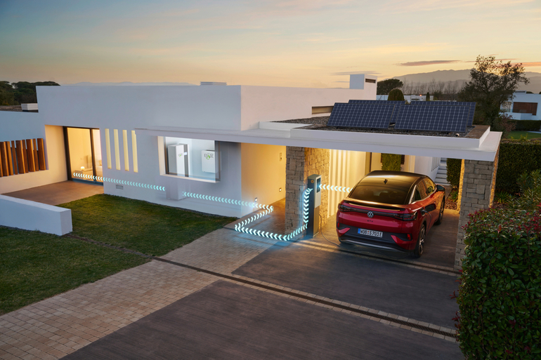 Antriebs-Batterie als Stromquelle fürs Heim