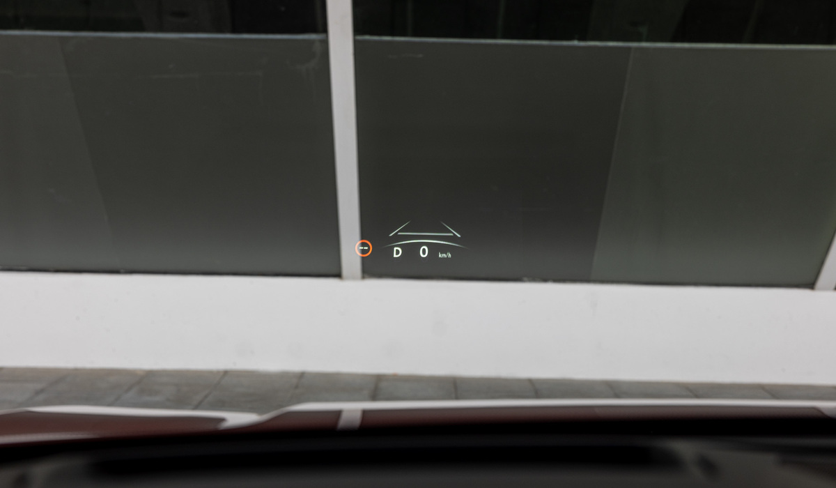 mid Valencia - Auch ein Head-up-Display ist optional erhältlich. Mike Neumann / mid