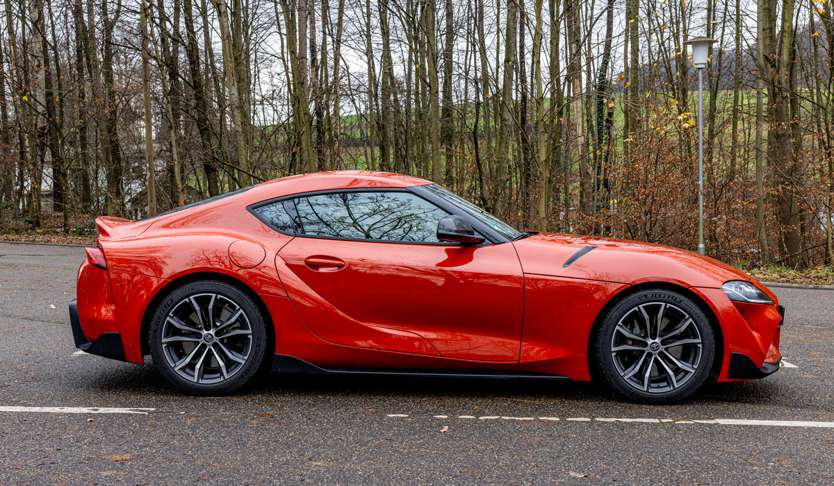 mid Groß-Gerau - Mit nur 1.299 Metern Höhe ist die Supra ein wirklich flaches Automobil. Mike Neumann / mid