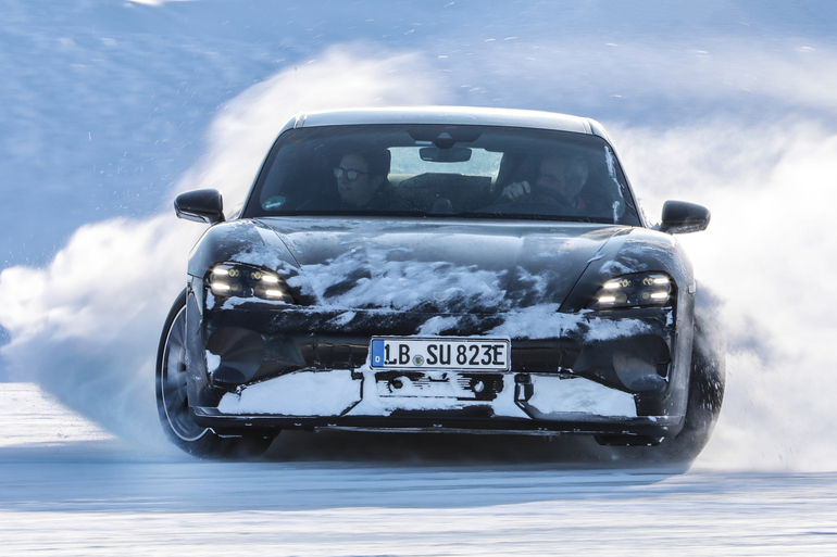 Neuer Porsche Taycan im Härtetest