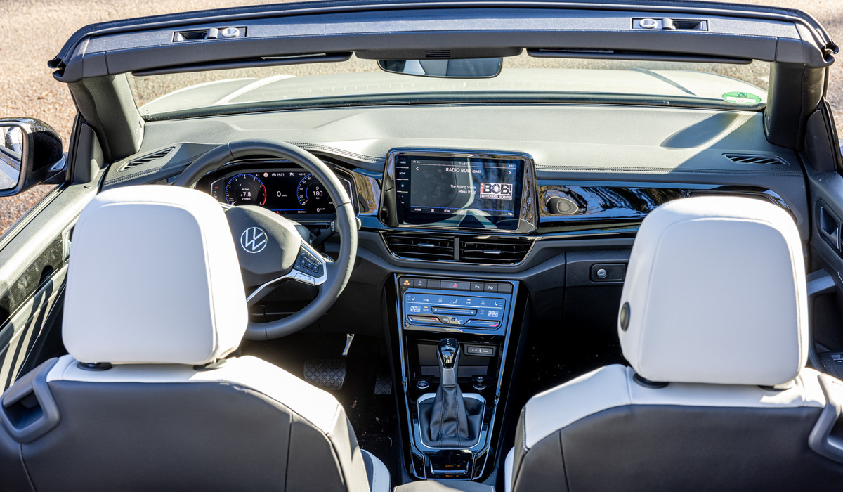 mid Groß-Gerau - De Fahreranzeigen und das Infotainmentsystem sind volldigital ausgelegt, ein Head-up-Display ist nicht verfügbar. Mike Neumann / mid