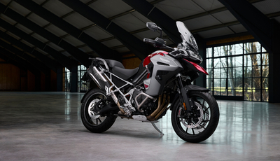 Triumph Tiger 1200 Adventure Bike