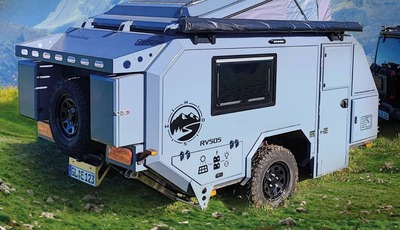 ETS Off-Road-Camper-Trailer auf Off-Road-Messe 2024!