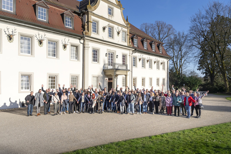 Mitsubishi Motors ehrt beste Händler in Deutschland