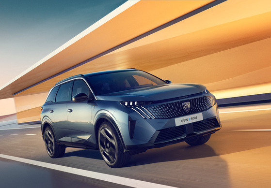 Peugeot E-5008 Elektro-SUV