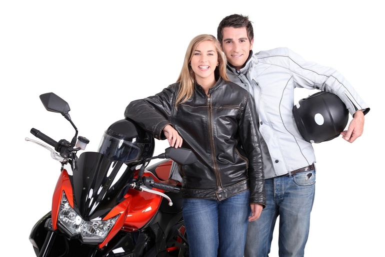 So starten Biker sicher in die neue Saison So starten Biker sicher in die neue Saison