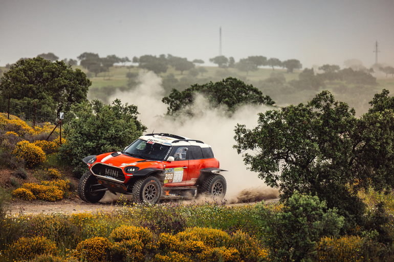 FIA World Rally-Raid Championship bleibt spannend