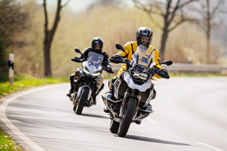 Tipps für den Start in die neue Motorradsaison