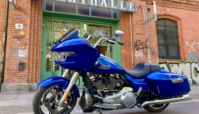 Harley-Davidson Road Glide - Big-Bagger-Grand American Touring