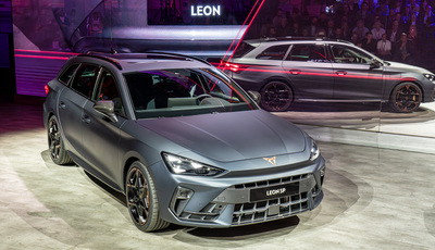 Neuheitenfeuerwerk bei Cupra