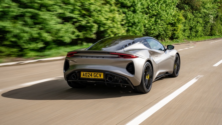 Lotus Emira First Edition ab 94.495 Euro