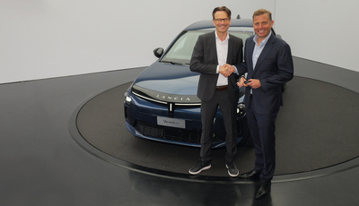 Sixt und Stellantis festigen Partnerschaft