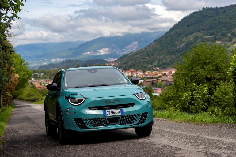 Fiat 600 Hybrid kommt mit stärkerer Motorisierung