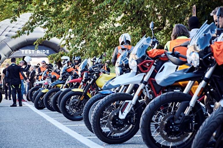 Moto Guzzi Fan-Treffen in Mandello del Lario