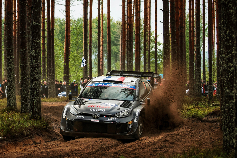 Toyota-Team gewinnt Heimrallye in Finnland