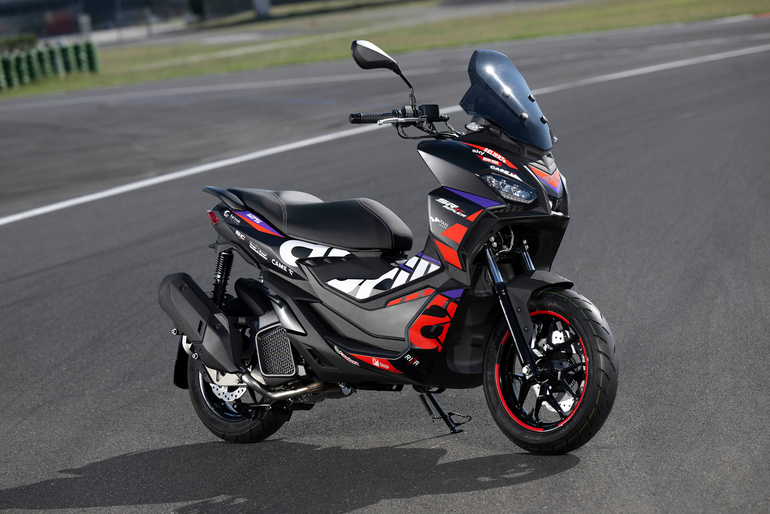 Aprilia SR GT Replica 2024