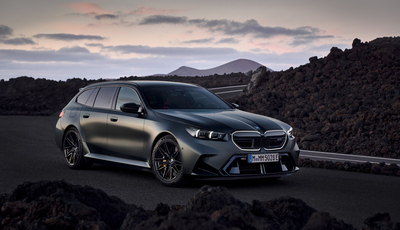 BMW M5 High-Performance Automobil