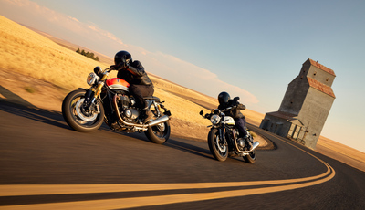 Triumph Speed Twin 1200 und Speed Twin 1200 RS