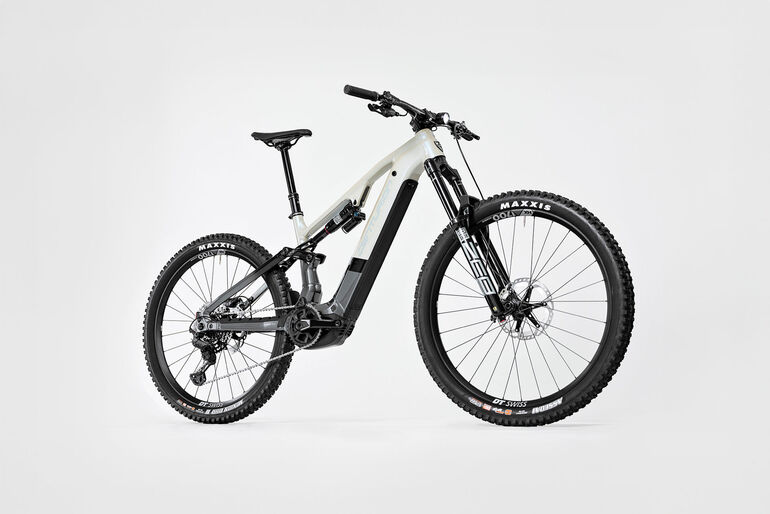 Centurion No Pogo R - Mit Reserven Centurion No Pogo R - Mit Reserven
