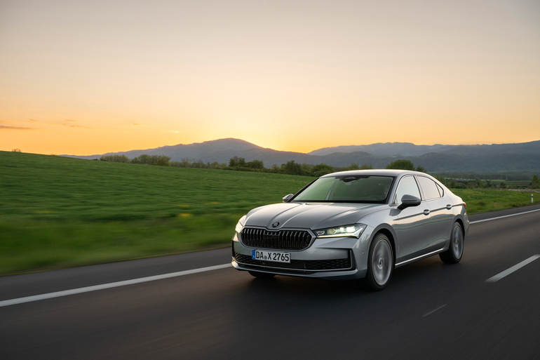 Skoda Superb Selection ab 44.970 Euro