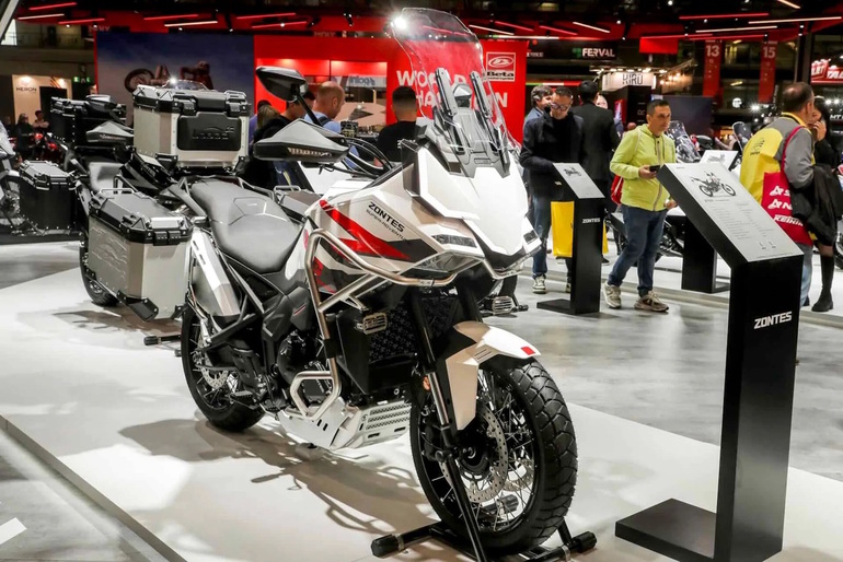 Zontes 703 F - Viel Motorrad fürs Geld Zontes 703 F - Viel Motorrad fürs Geld