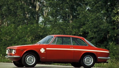 60 Jahre Alfa Romeo Junior - Kleine Autos für große Emotionen 