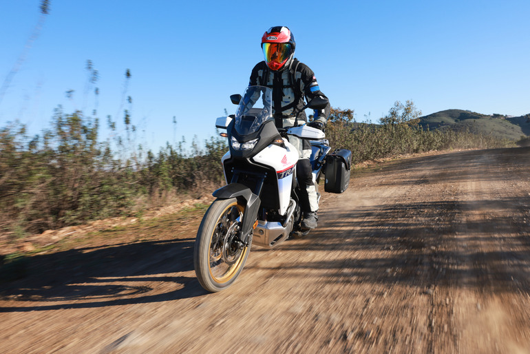 Fahrbericht: Honda XL750 Transalp - Verschärfter Multitool-Allrounder