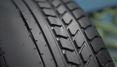 40 Jahre Pirelli P Zero - Schwarz und schnell