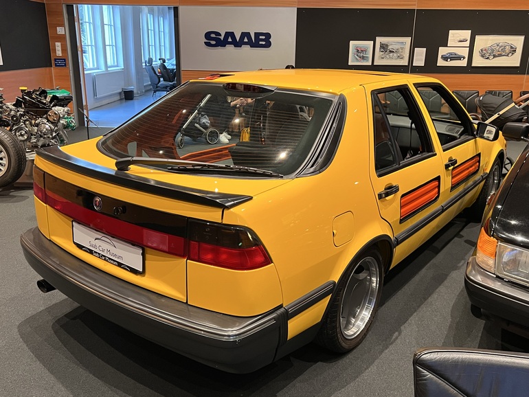 40 Jahre Tipo-4-Flaggschiffe von Alfa, Fiat, Lancia und Saab - Trolle in Turin