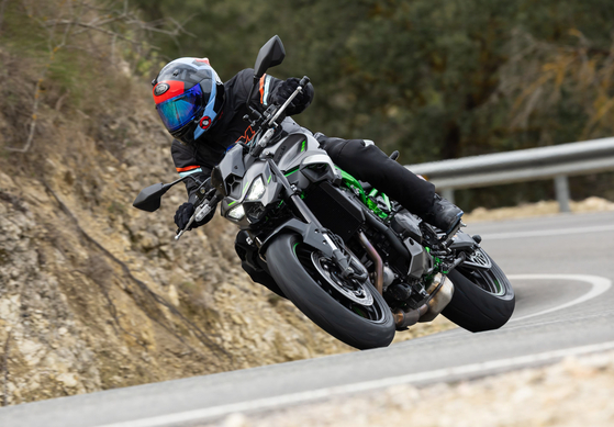 Fahrbericht: Kawasaki Z900 - Grüne Versuchung auf zwei Rädern