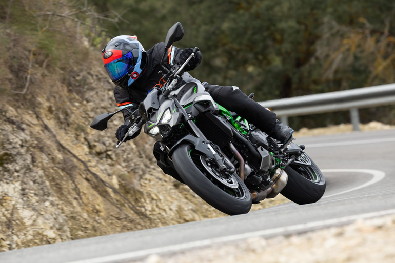 Fahrbericht: Kawasaki Z900 - Grüne Versuchung auf zwei Rädern