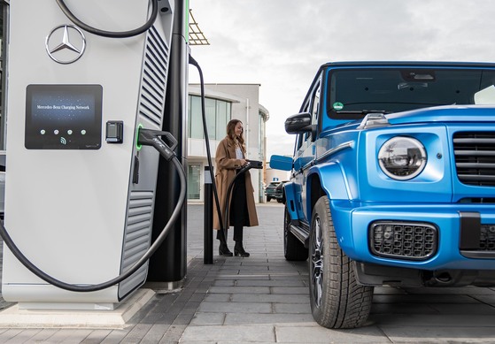 Mercedes-Ladedienste  - Das E-Auto reserviert die Ladesäule 