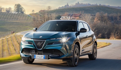 Fahrbericht: Alfa Romeo Junior Ibrida Q4 - Volt Ihr Allrad?
