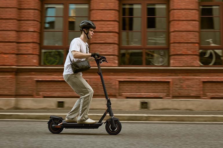 Neue Kick-Scooter von Navee - Zwei Neue zum Treten